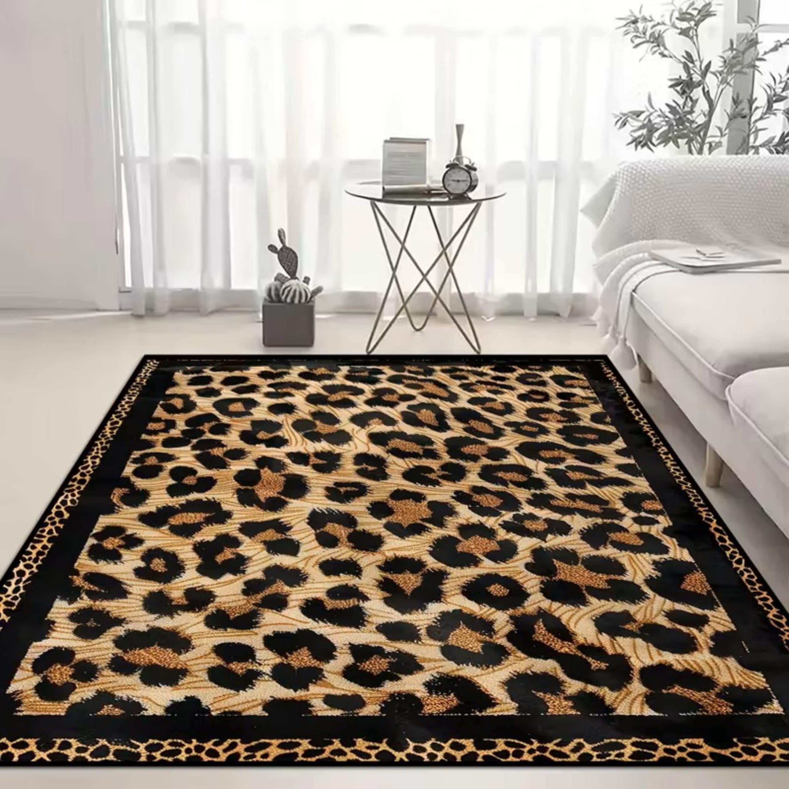 Living Room Leopard Print Rug 150x230cm Retro Wild Style Black Border Leopard Print Rug, Soft Flannel, Machine Washable, Non-Slip Short-Pile Rugs for Living Room/Bedroom/Dining Room, Home Decor
