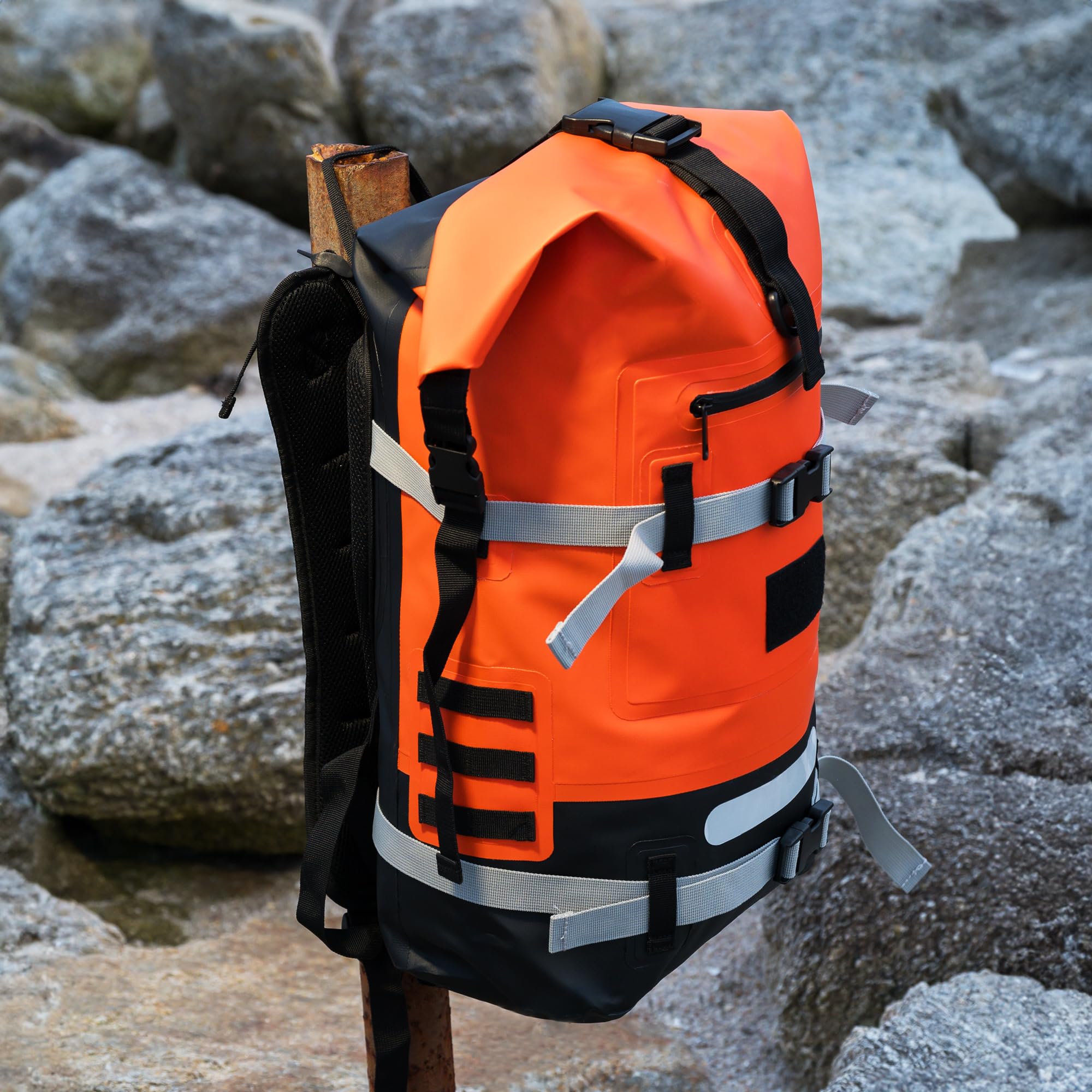 Mochila impermeable (30 L, resistente al agua, IPX6, bolsa de náutica, kayak, pádel, barco senderismo, muchos sujetadores, bolsillo delantero, bolsillo para agua)