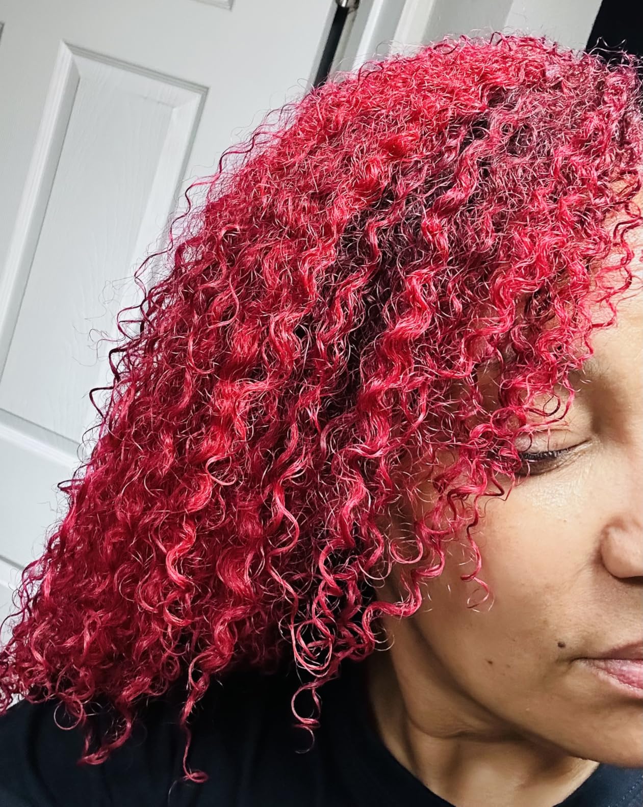 Cake Beauty Curl Jelly, The Curl Crush – Moisturizes & Nourishes Curls - Lightweight for Soft Hold & Shiny Finish - Humidity Blocking For Frizz Control - For Curly Hair- 7 oz / 200g