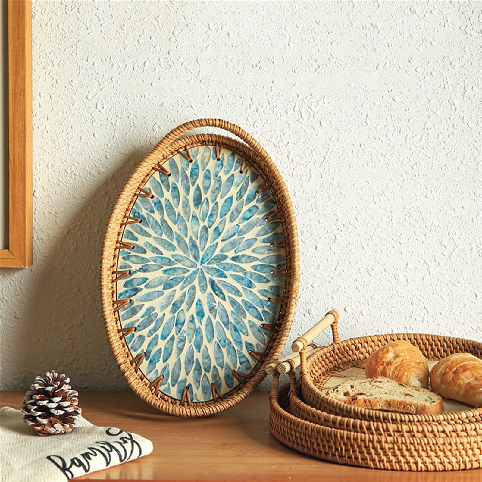 Vassoi da Portata Vassoio a Conchiglia Intrecciato in 1 Pezzo Set da Snack for tavolino Vassoio portaoggetti for la casa Cesto di Frutta con Doppio Manico Vassoio Decorativo(Piccolo)