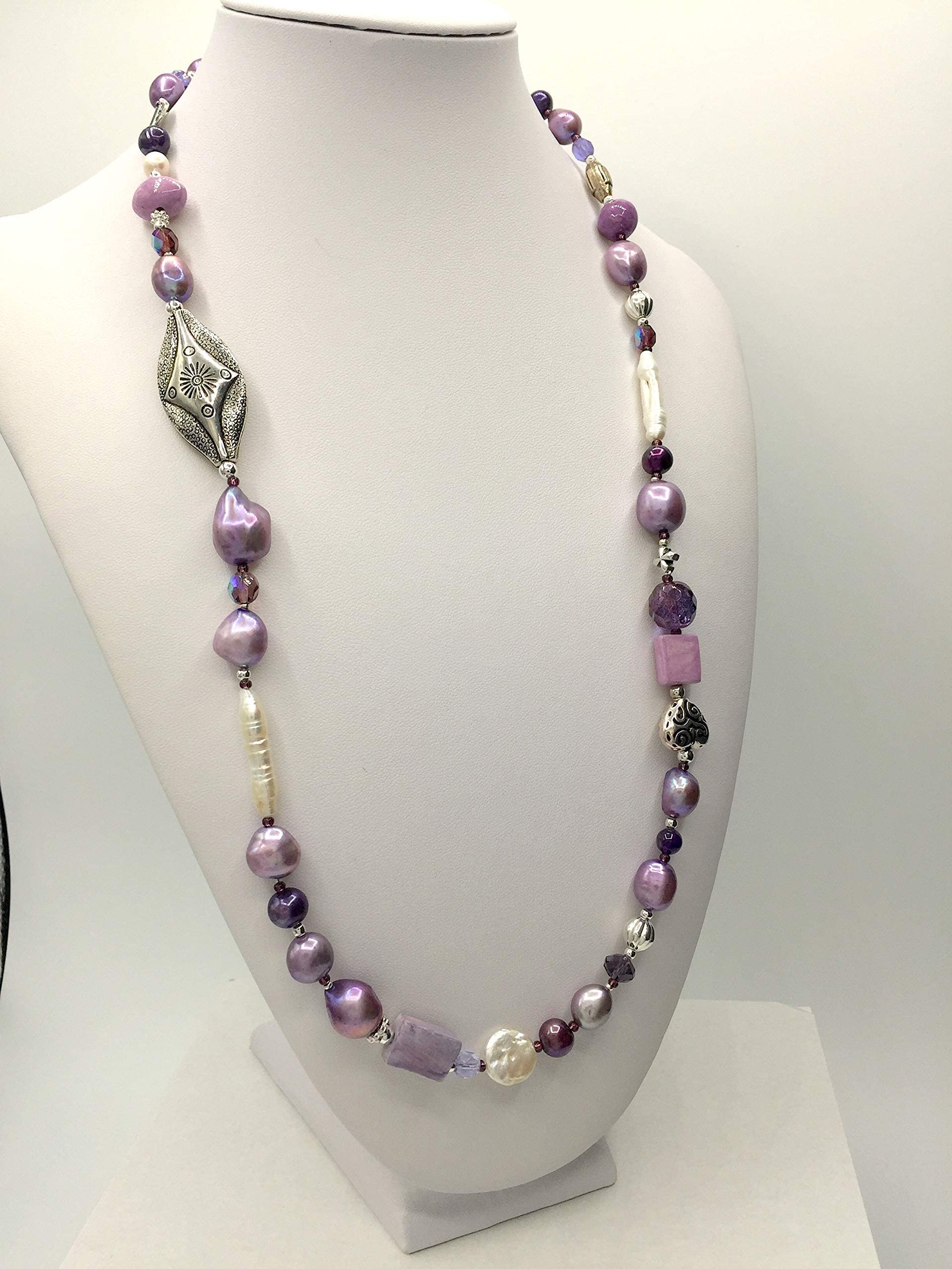 Gioielli d'Artista di Chiara Bo Collana Viola lunga in Perle Pensée