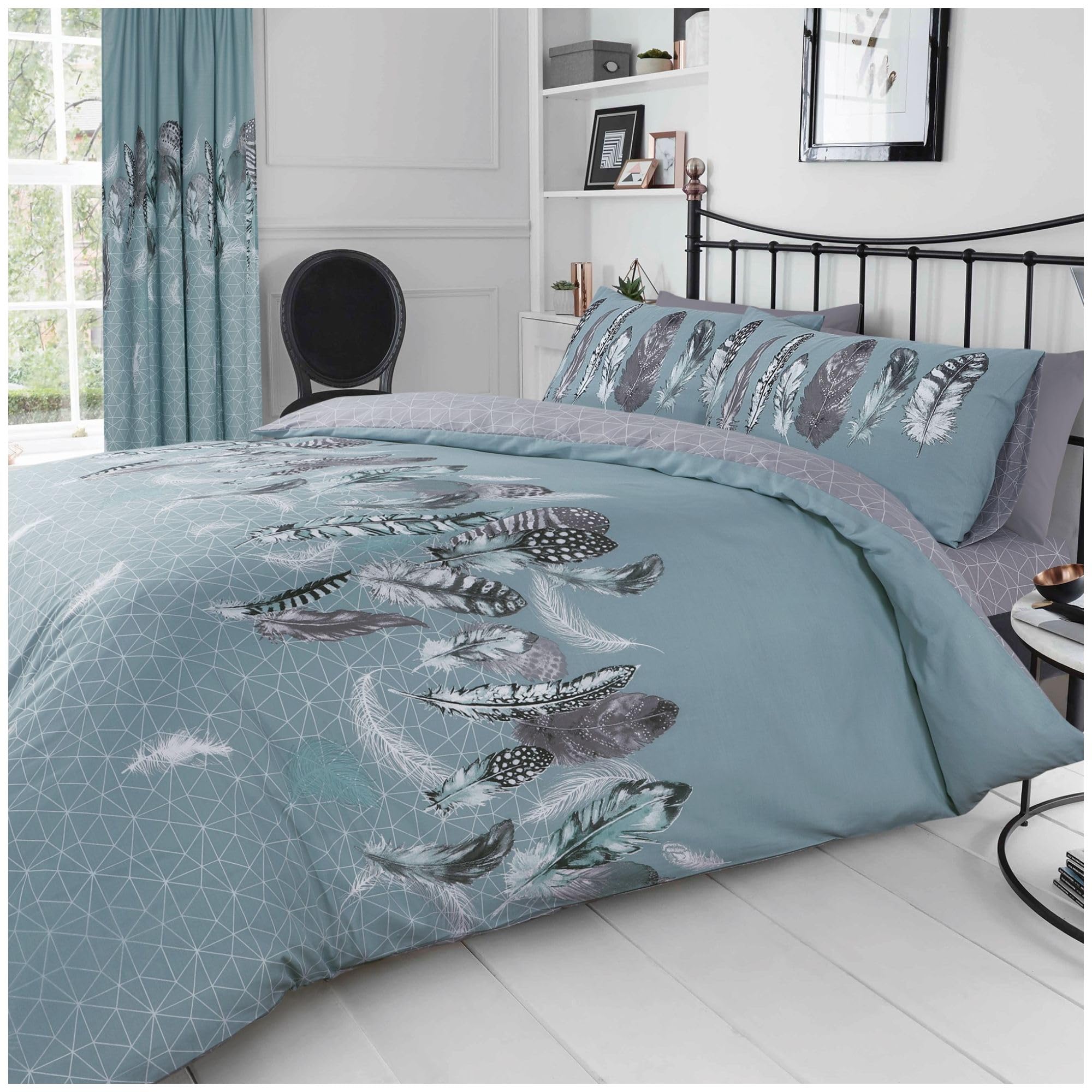 VELVETIO Luxury Feathers - Double Size Duvet Covers with Matching Pillowcases, Comfy Reversible Geometric Bedding Set, Soft Poly cotton Bed Linen Hypoallergenic, Duck Egg
