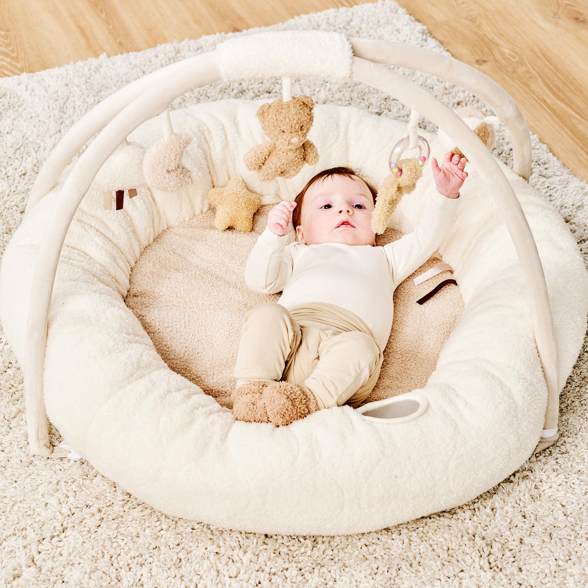 Nattou Runde Krabbeldecke mit Spielbogen, Ca. 90 cm, 100% Polyester, Teddy, Ecru