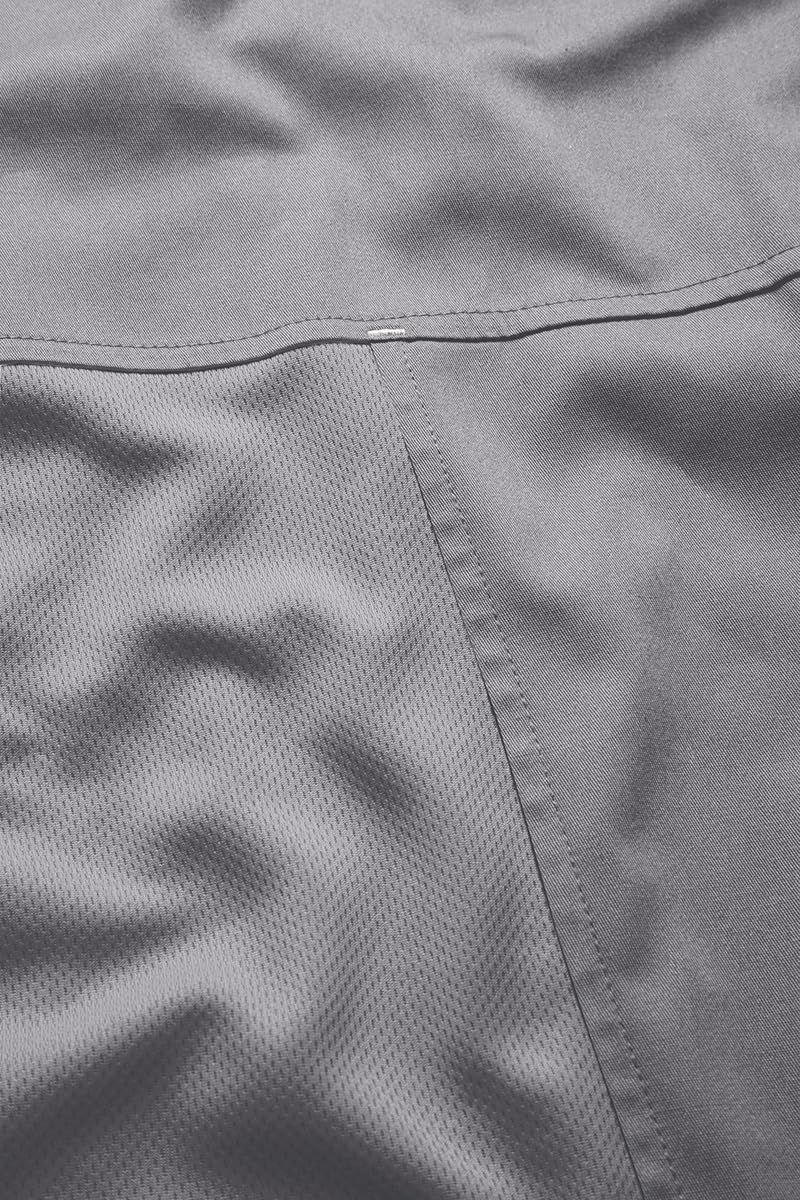 Karlowsky Kurzarm Kochjacke JM 36 Green-Generation aus nachhaltigem Material 72% GRS Certified Recycled Polyester/28% Conventional Cotton Farbe platingrau Größe 54