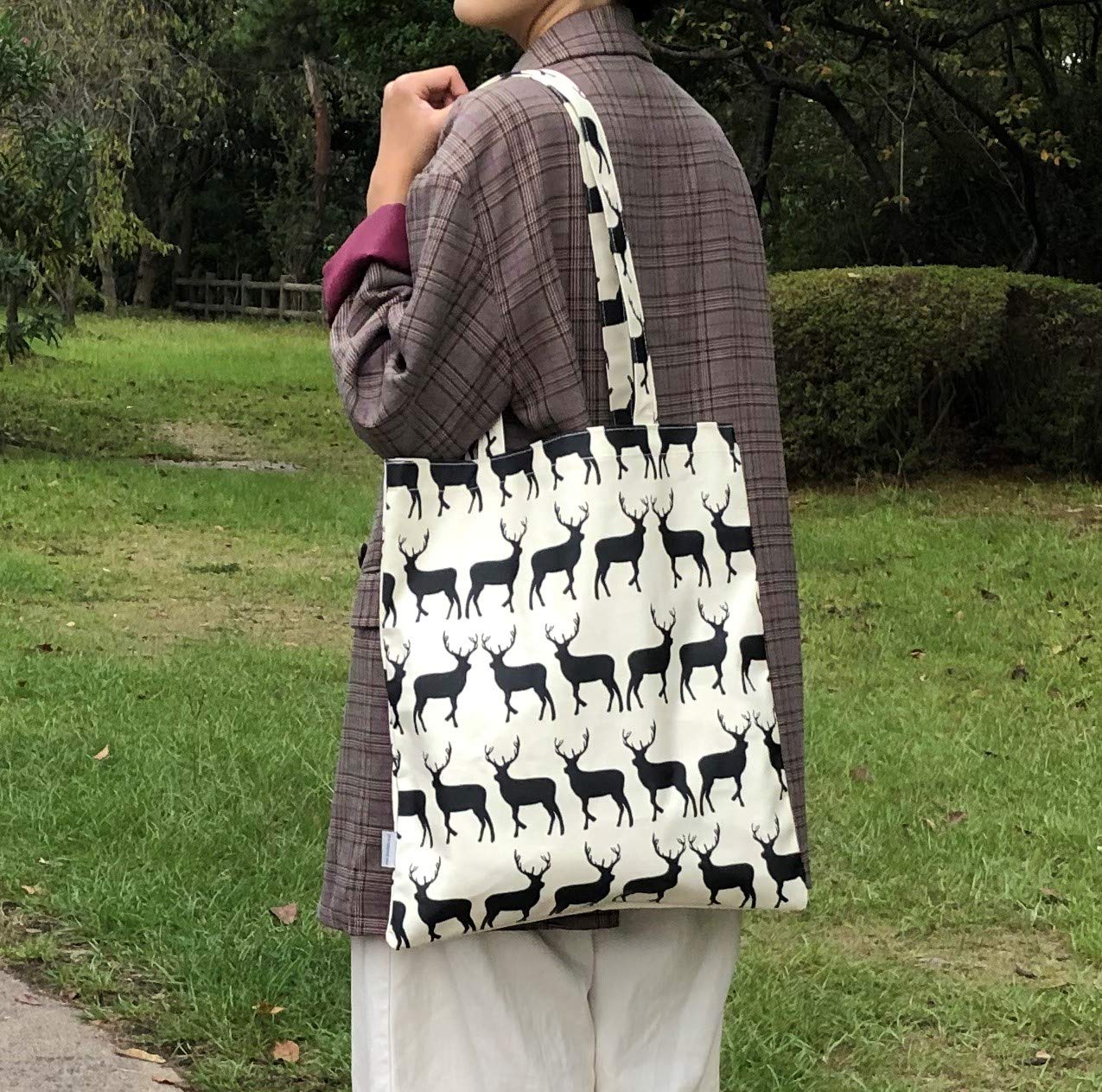 アノラックミニバッグ北欧柄ビニールコーティング PVC加工はりねずみ