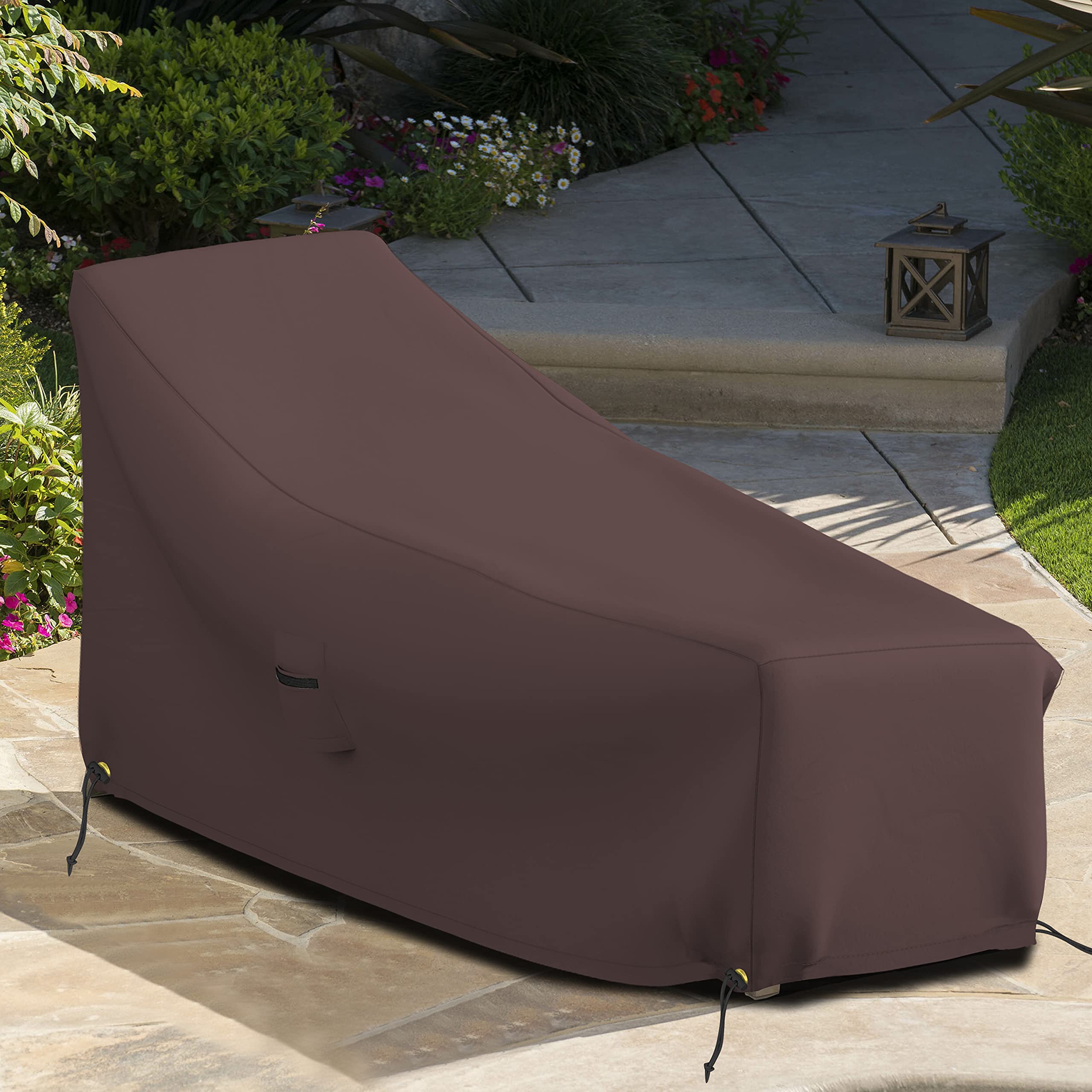 Funda para tumbona de patio de 12 onzas, impermeable, 100% resistente a la intemperie, cubierta de PVC con bolsillos de aire y cordón para un ajuste cómodo (66 W x 28 D x 30 H, café)