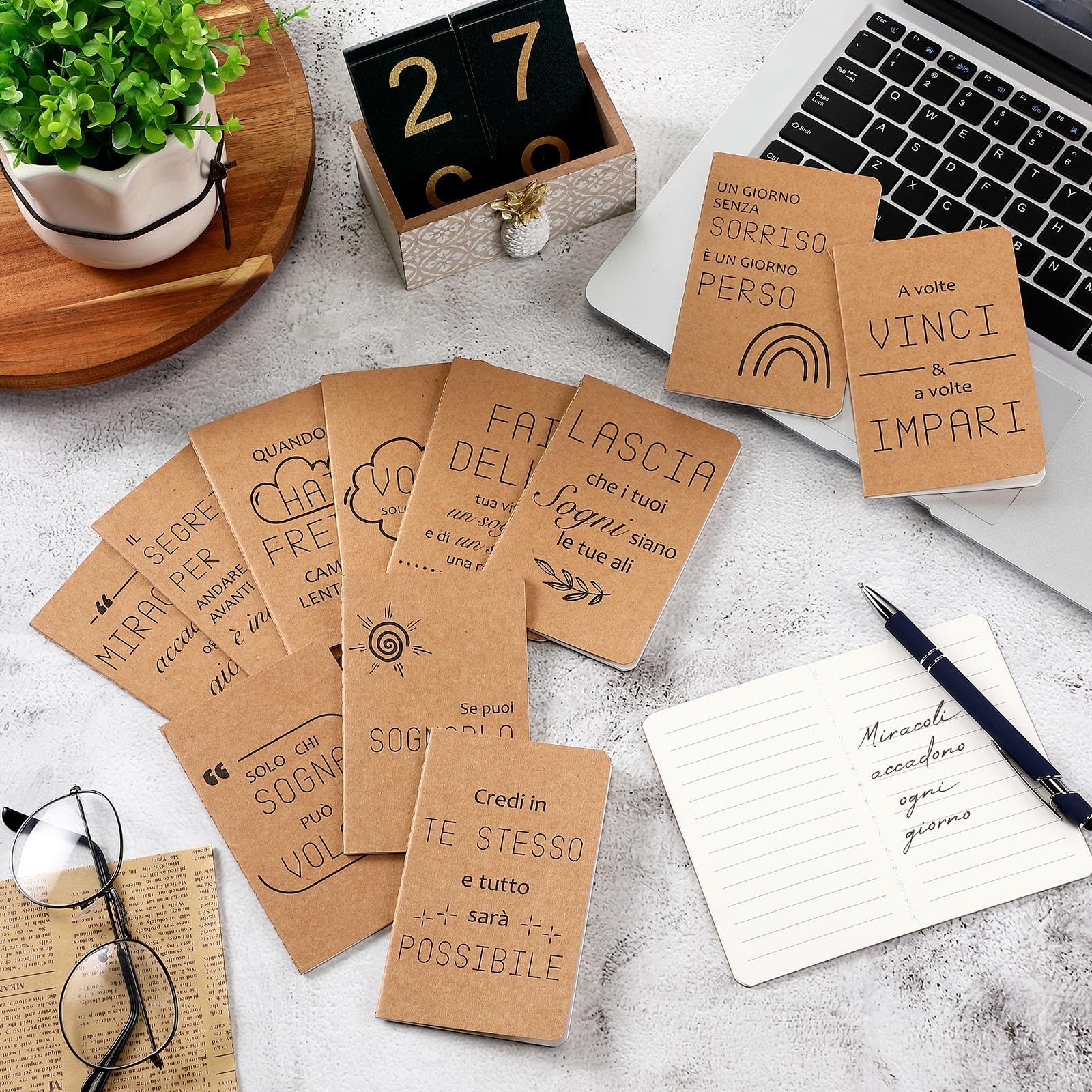 Sinmoe 24 Pezzi Quaderni di Ispirazione Mini Quaderno Mini Taccuini Tascabili Appunti con Frasi Motivazionali Italiano Regalo Laurea per Studenti Alunni Scuola Ufficio Viaggi