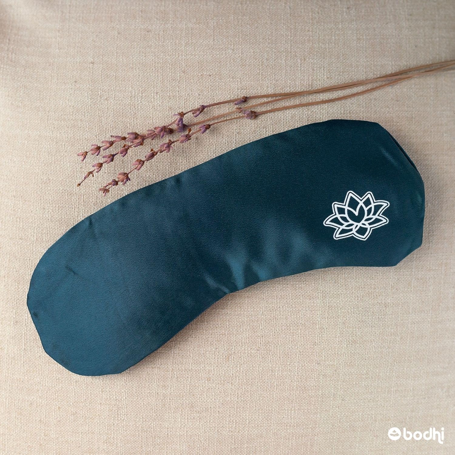Bodhi Morbido cuscino per gli occhi con imbottitura in semi di lavanda, maschera per gli occhi per yoga, relax e meditazione, fodera in raso Maco o seta, per il benessere della casa (raso
