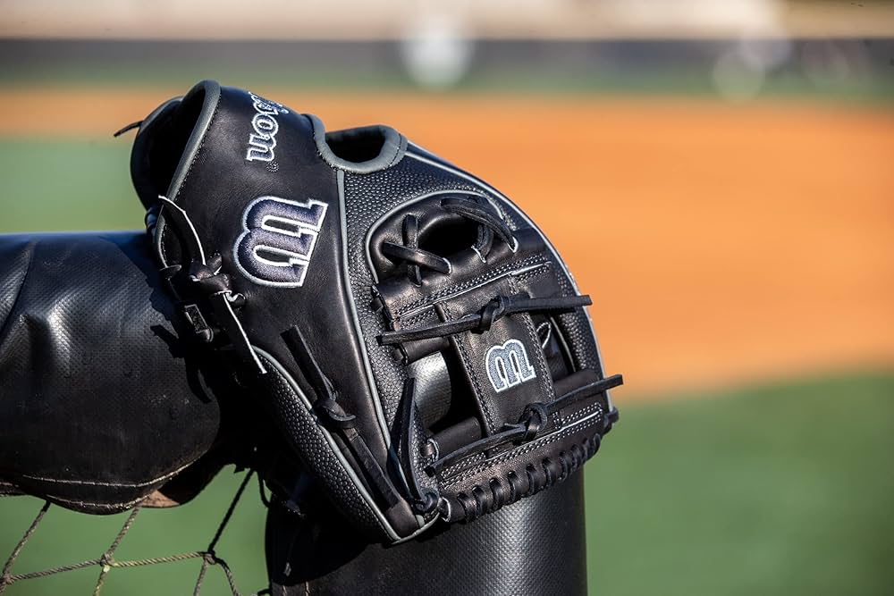 Wilson A2K 野球グローブ 黒 値下げ不可 Wilson A2K 野球グローブ 黒 値下げ不可 Wilson A2K 野球