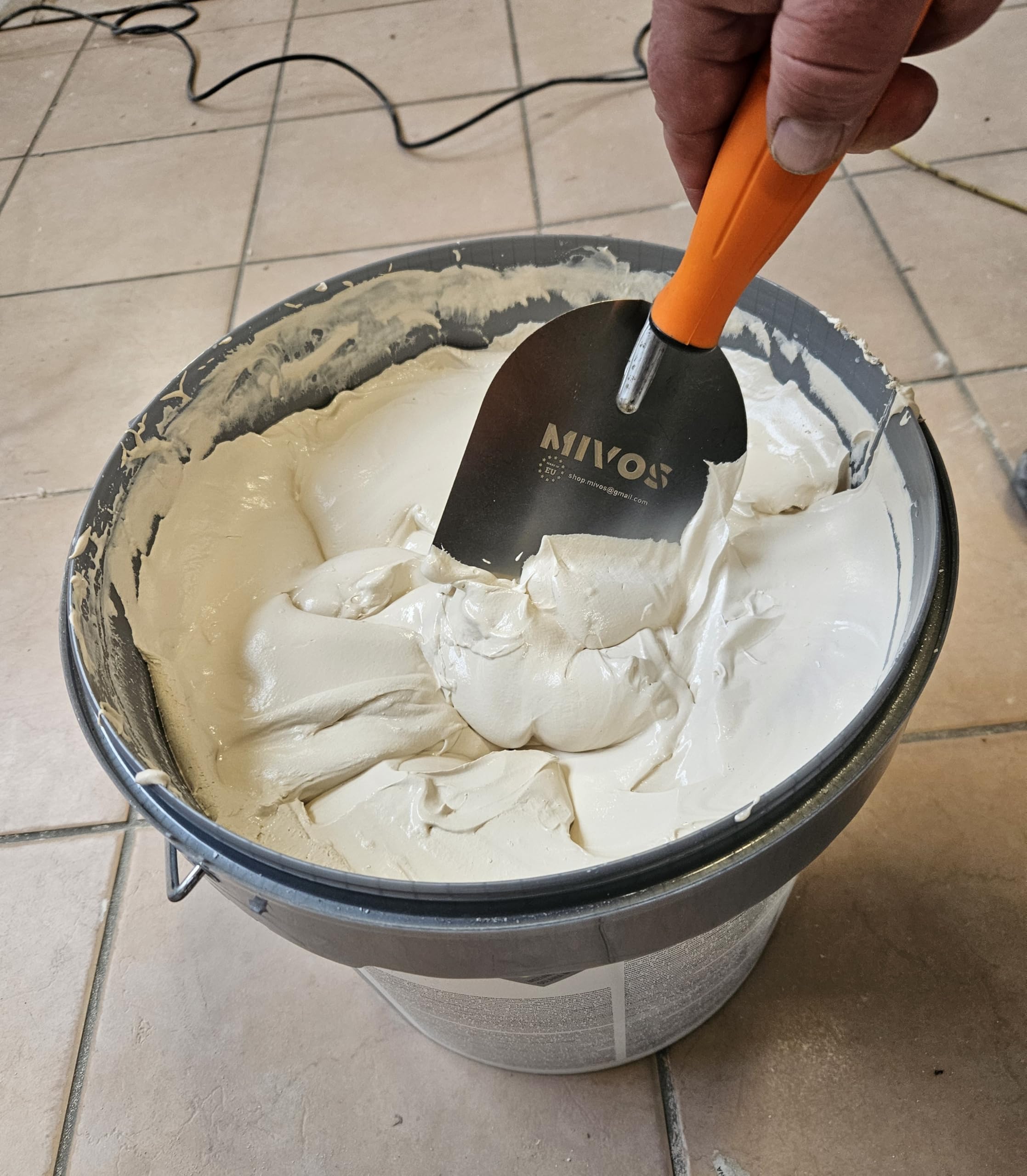 Mivos Spatola per stuzzicadenti, 100 x 120 mm, con impugnatura morbida, antiruggine, in acciaio inox, 100 mm, per gesso, per lavori di muratura, Made in EU