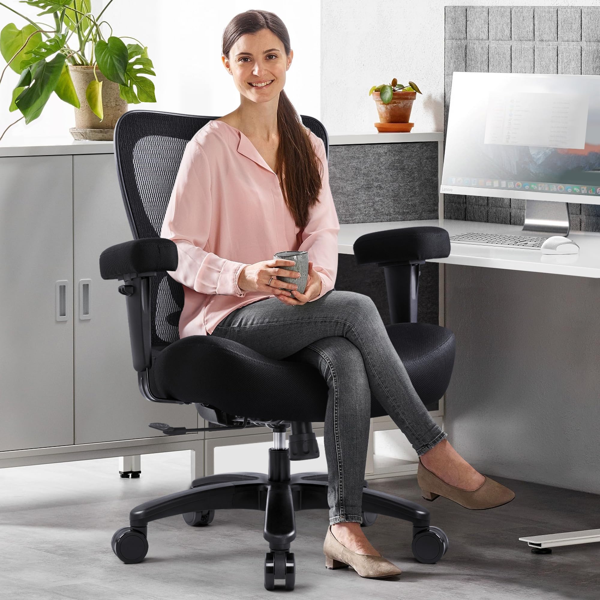 IWMH Silla de oficina ergonómica 200 kg, silla de escritorio de malla grande y alta | Silla de ordenador con soporte lumbar ajustable y cojín de muelles extra ancho, reposabrazos 4D para oficina en casa