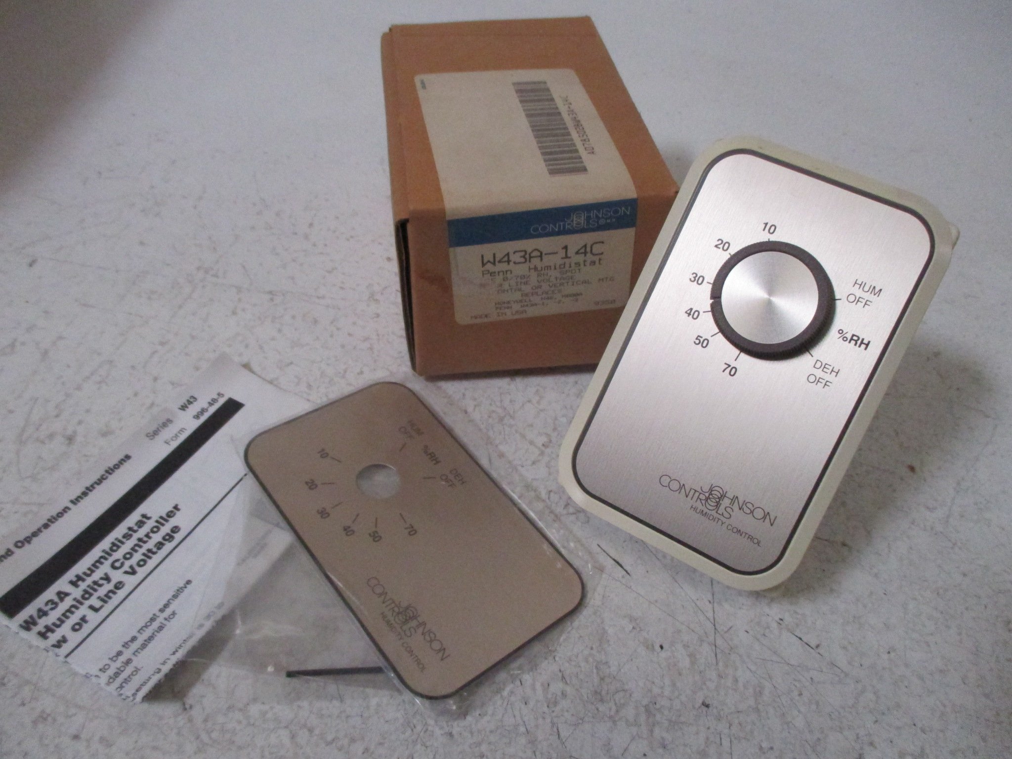 conrad-johnson リモコン Sonographe シリーズ用 Johnson Controls W43A-14C Humidistat, Intermediate, Rm H-Stat