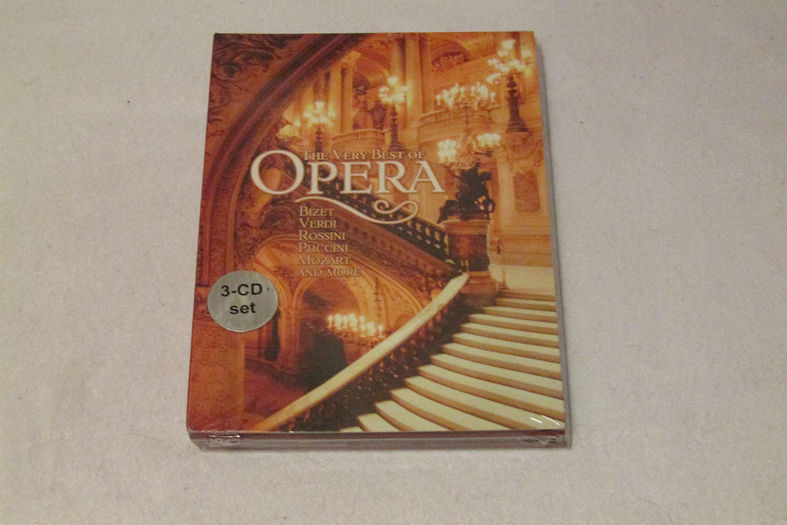 The Very Best of Opera [3 CD set] [Unknown Binding]