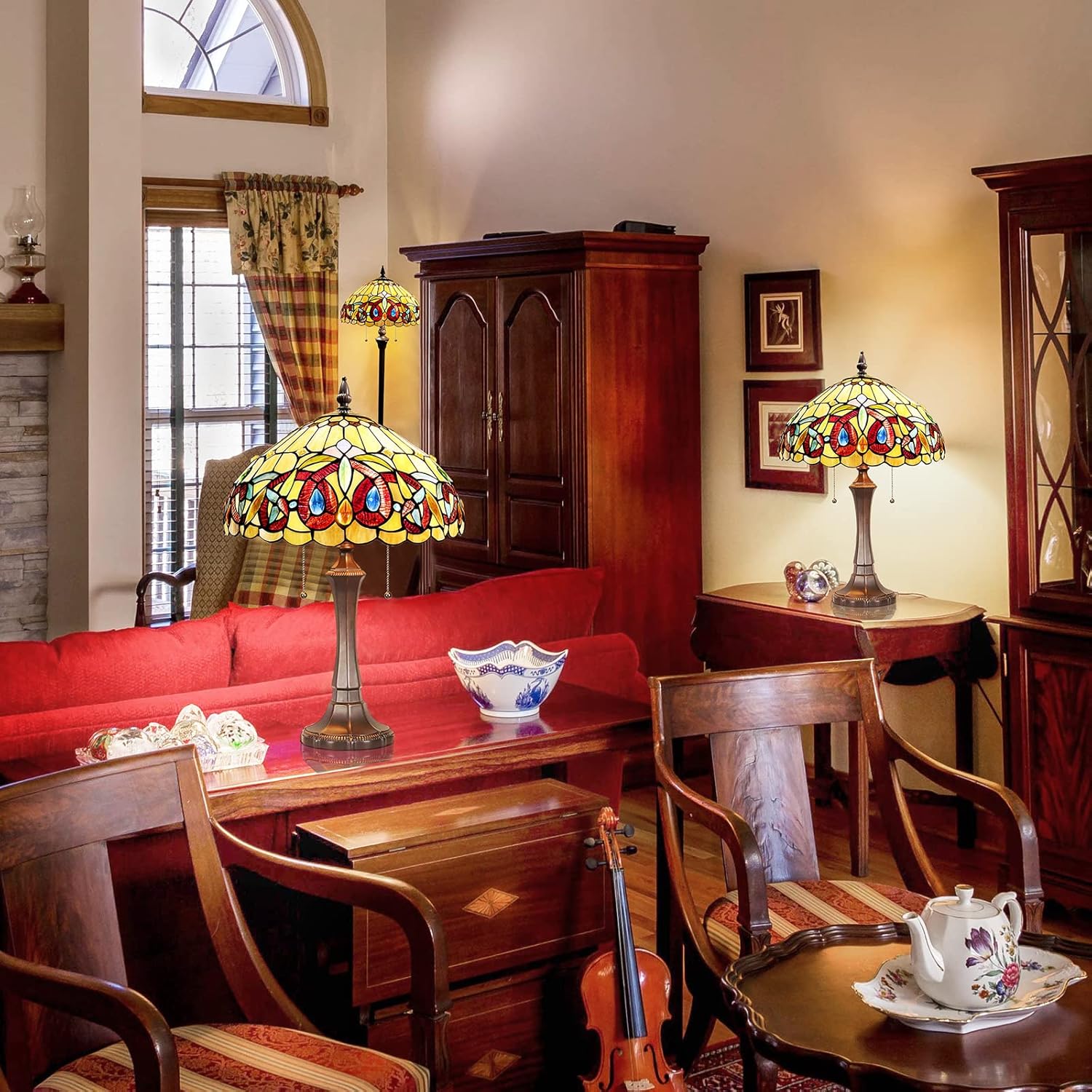 Capulina Tiffany Lamp Stained Glass Table Lamp Bedside Reading Lamp 2-Light 16X16X24 Inches Antique Victorian Art Style Desk Lamp for Bedrooms Living Room Home Office