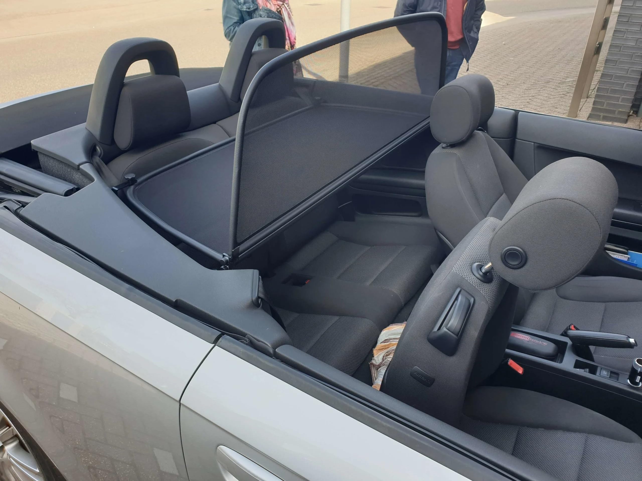 TiefTech Deflector de Viento para Audi A3 8P Descapotable (2009-2013) - Plegable - con Cierre Rápido - Negro | Deflector de Viento | Deflector de Aire | Parabrisas para descapotable
