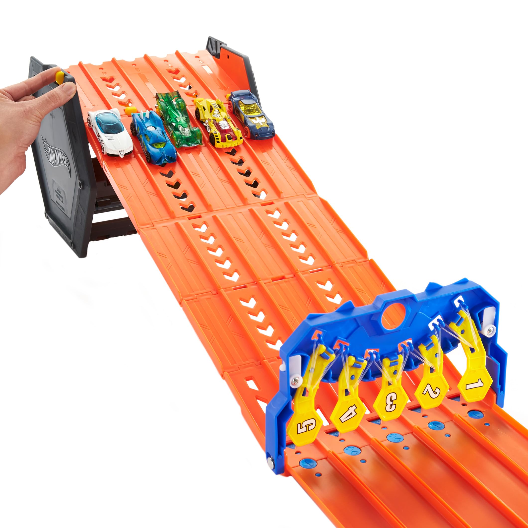 Hot Wheels Action Pista enrrollable para 5 Coches de Juguete, Incluye 1 vehículo Die-Cast, Regalo para niños y niñas +4 años (Mattel GYX11)