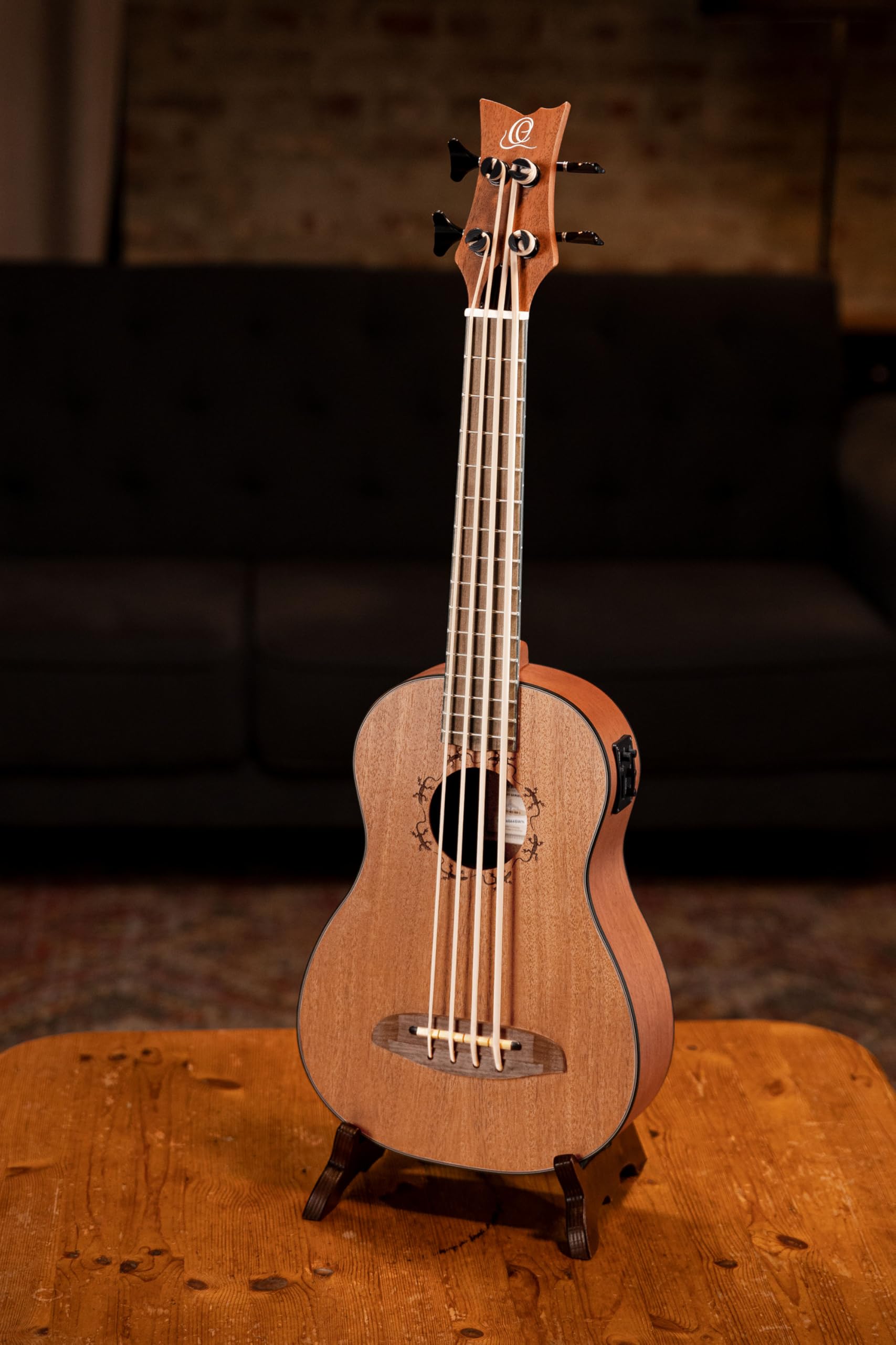 Ortega Guitars Travel Bass elettro-acustico - mancino - Serie Lizard - Ukulele Basso - include Gig Bag - Mogano (LIZZY-BS-GB-L)