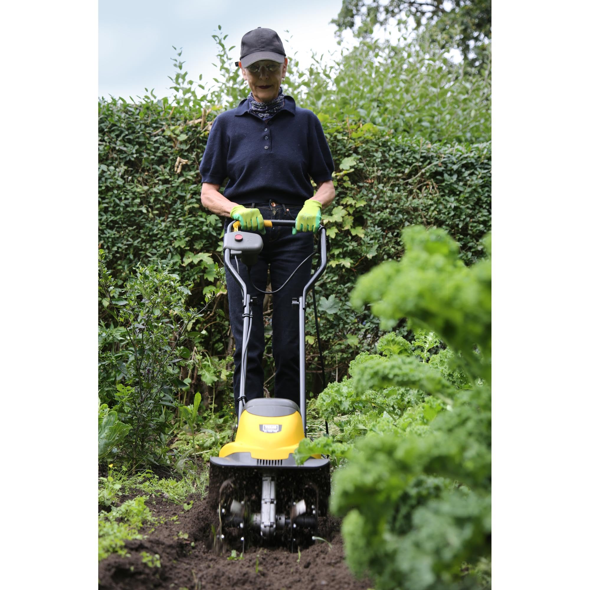 TEXAS Gartenfräse EL Tex 300 Motorhacke Bodenhacke Bodenfräse elektrisch (300 Watt, 19cm Arbeitsbreite, 15cm Arbeitstiefe, 230V) angenehmes Arbeiten, sehr handlich, besonders leichtes Gerät mit 4,3kg