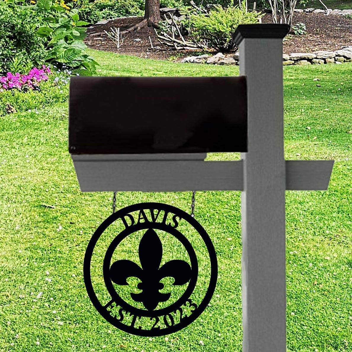 Personalized Fleur De Lis Address Sign Plaque Hanging Decor for Lamp Post or Garden Flag Stand or Mailbox Custom Fleur De Lis Wall Art Decor Mardi Gras Themed Gift for Women Louisiana Heritage Saints