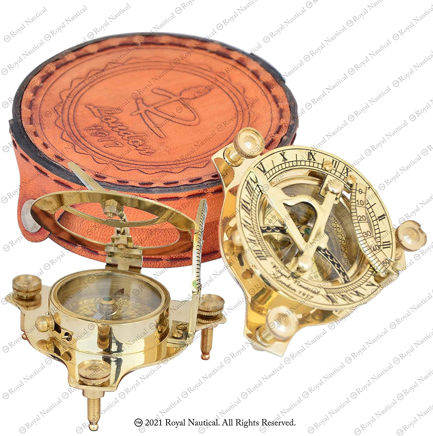 Boussole en laiton faite à la main, boussole de voyage, cadeau vintage pour randonnée, camping et voyage avec étui en cuir marron