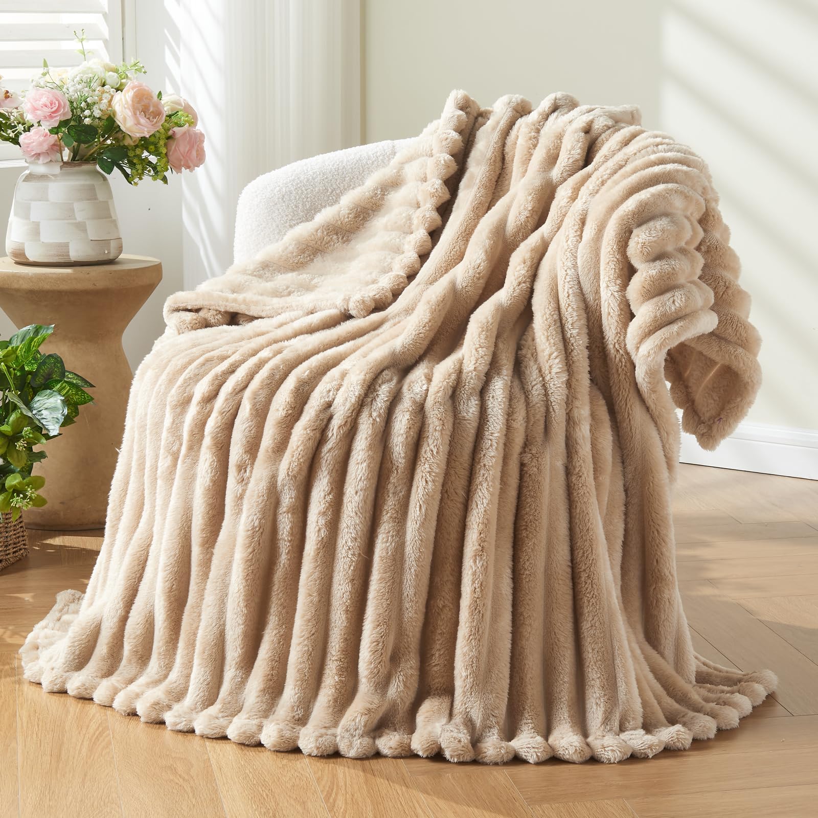 NEWCOSPLAY Super Soft Throw Blanket Brown Premium Silky Flannel Fleece 3D Ribbed Jacquard Lightweight Bed Blanket All Season Use (Brown Ribbed, Throw(50"x60"))