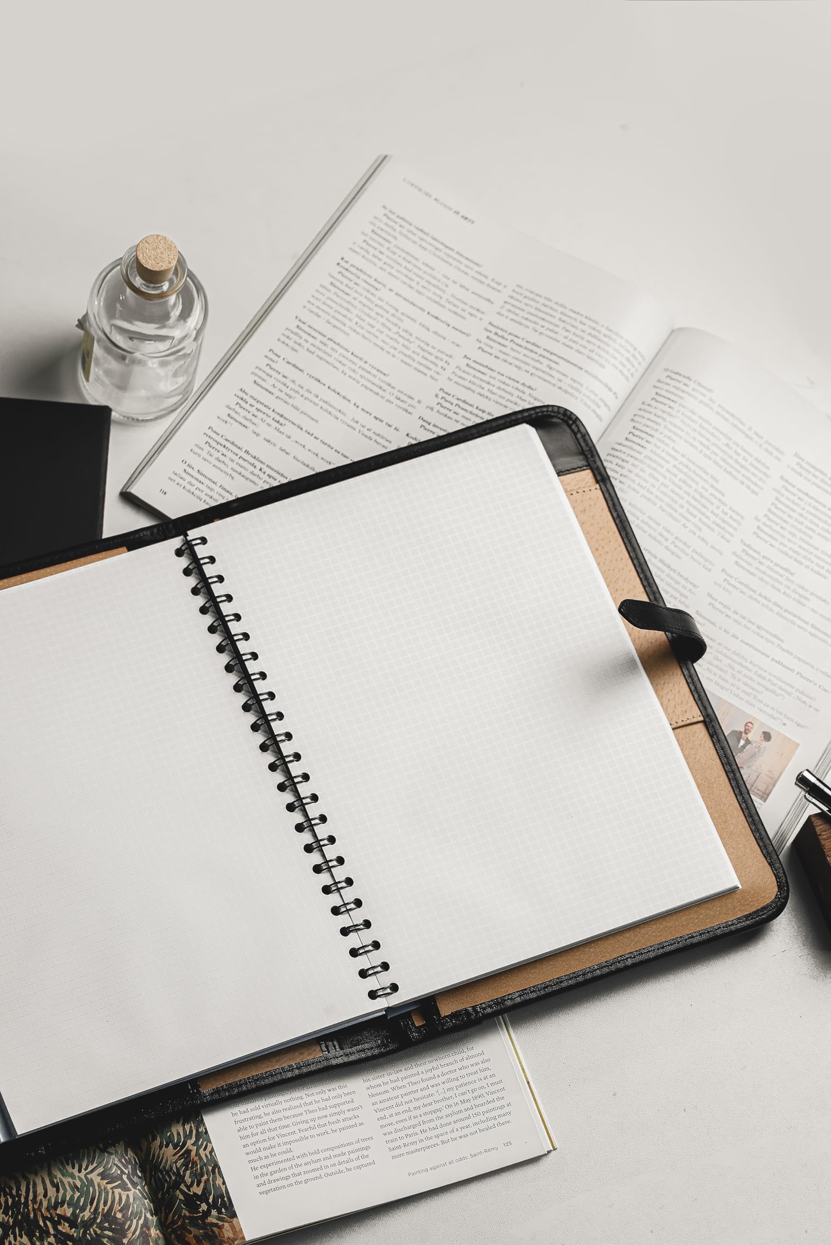 Porte-documents en cuir noir A4 haut de gamme - Organiseur professionnel avec porte-cartes et porte-stylo