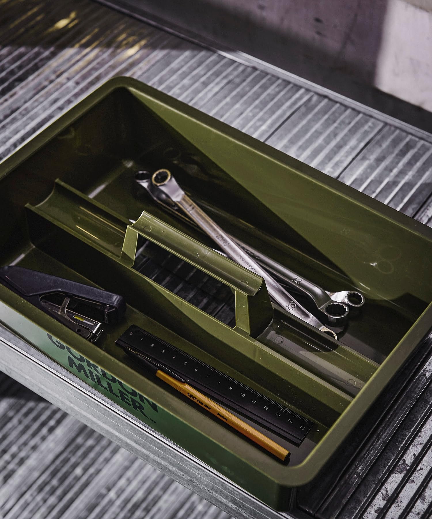 【Watson & Gillott】透かしのティーサービス 5点　トレー Watson & Gillott】透かしのティーサービス 5点 トレー Takito