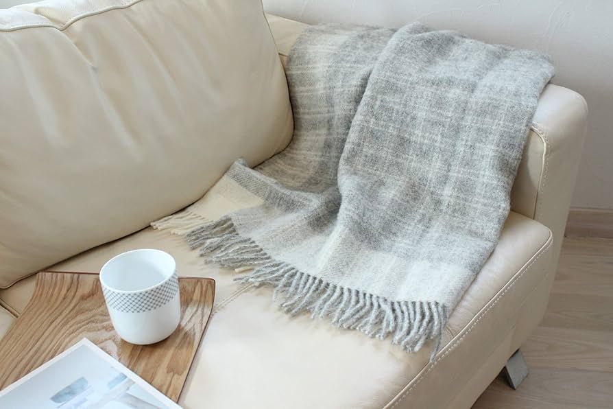 Amazon｜Silkeborg Uldspinderi ハーフケット ボーンホルム シャディ