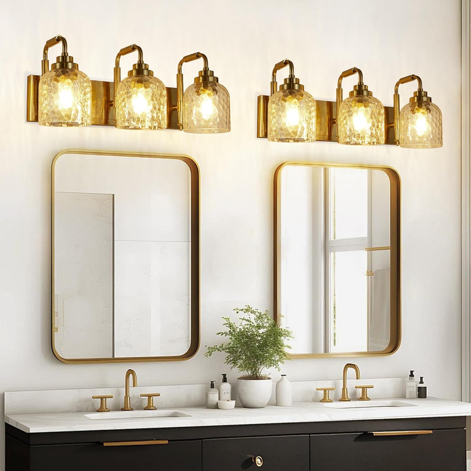 WJShome Modern Crystal Bathroom Vanity Light, 3-Light Gold Bathroom Light Fixtures, Vanity Lighting Fixtures Over Mirror with Clear Shades