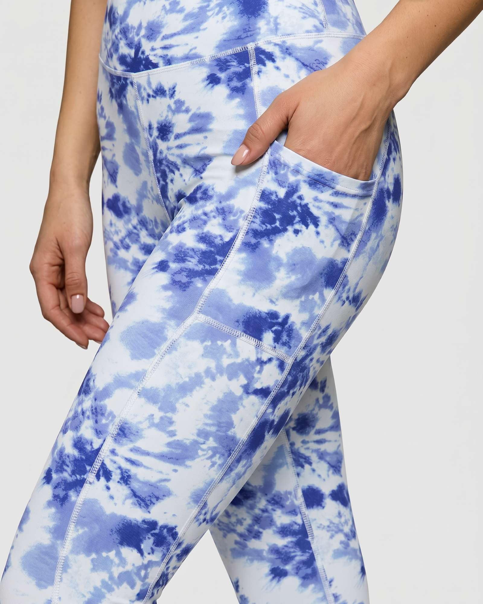 Real Essentials 4er-Pack: Damen-Leggings, volle Länge, enganliegend, athletisch, Yoga, Performance, mit Taschen (erhältlich in Übergröße)