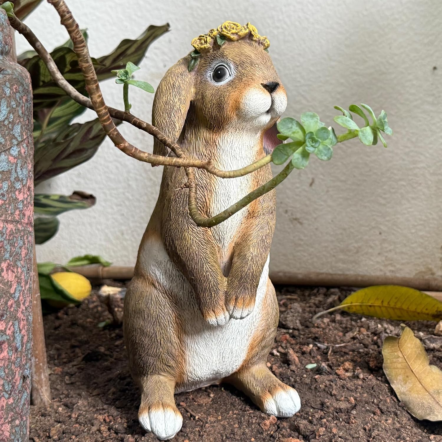 Bunny Garden Statue,Funny Rabbit Figurines Resin Animals Outdoor Statue Bunny Figurines for Yard Porch Patio, Easter Decorations Gifts for Grandma Mom Women,11.2In