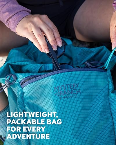 Miniatura 4 de Mystery Ranch Mochila plegable In & Out, ligera, resistente a la intemperie y plegable para un fácil viaje, color negro, 25L