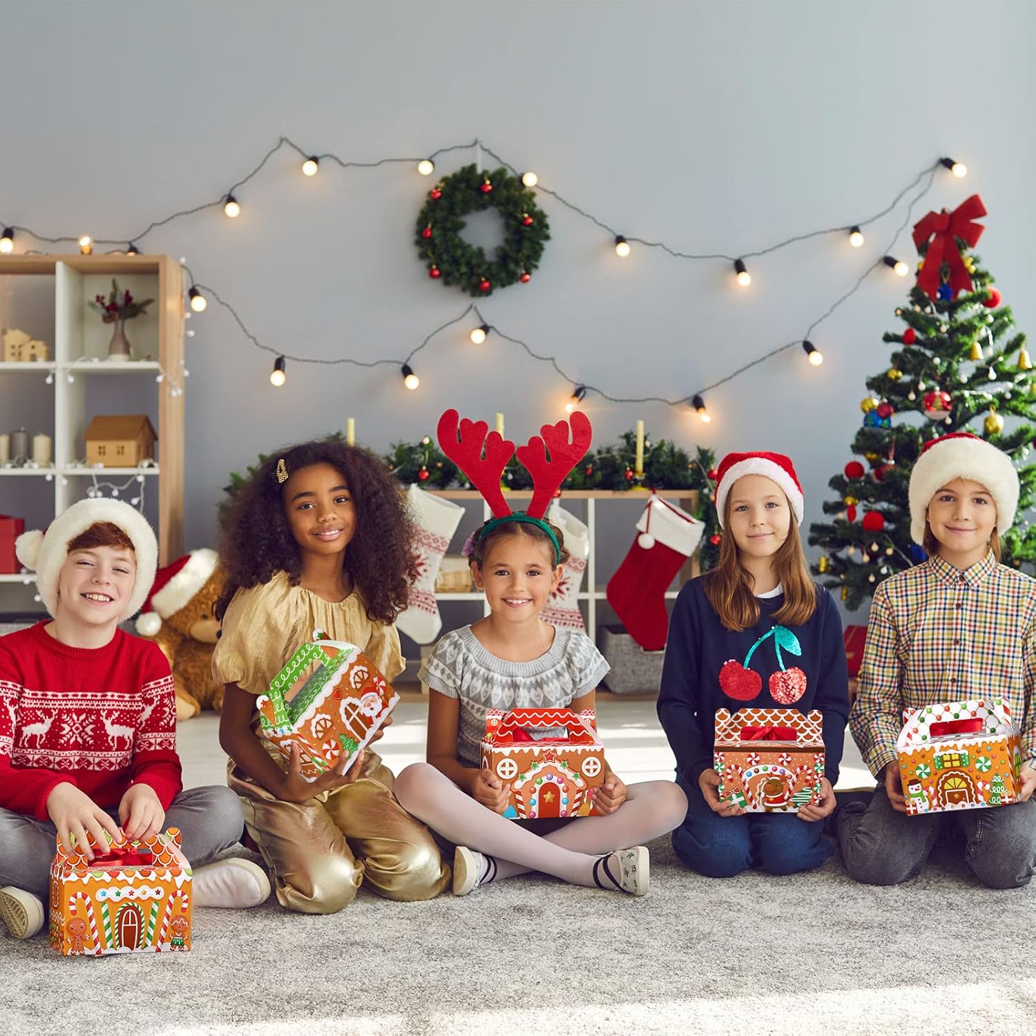 Faccito 18 Pcs Christmas Gift Boxes Bulk 3D Christmas Treat Theme Boxes for Cookie Goodie Snack Candy Favors Present with Handles Holiday Xmas Party Supplies(Gingerbread) - Image 5
