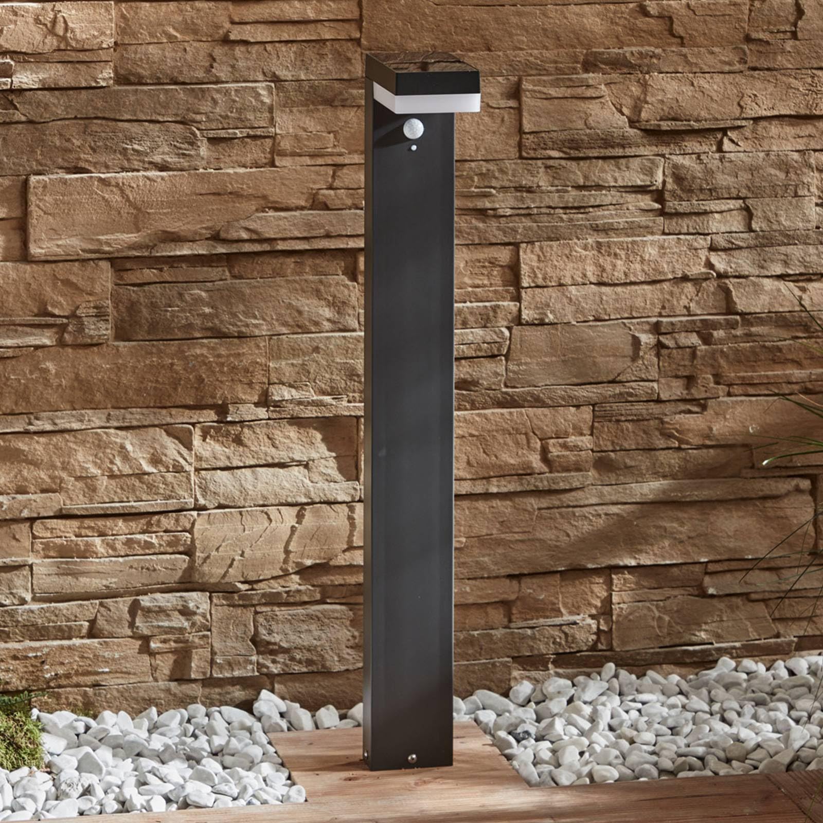 Lindby Lampade solari con sensore di movimento (Moderno) colore Grigio, in Acciaio Inox lampadina inclusa lampada solare giardino