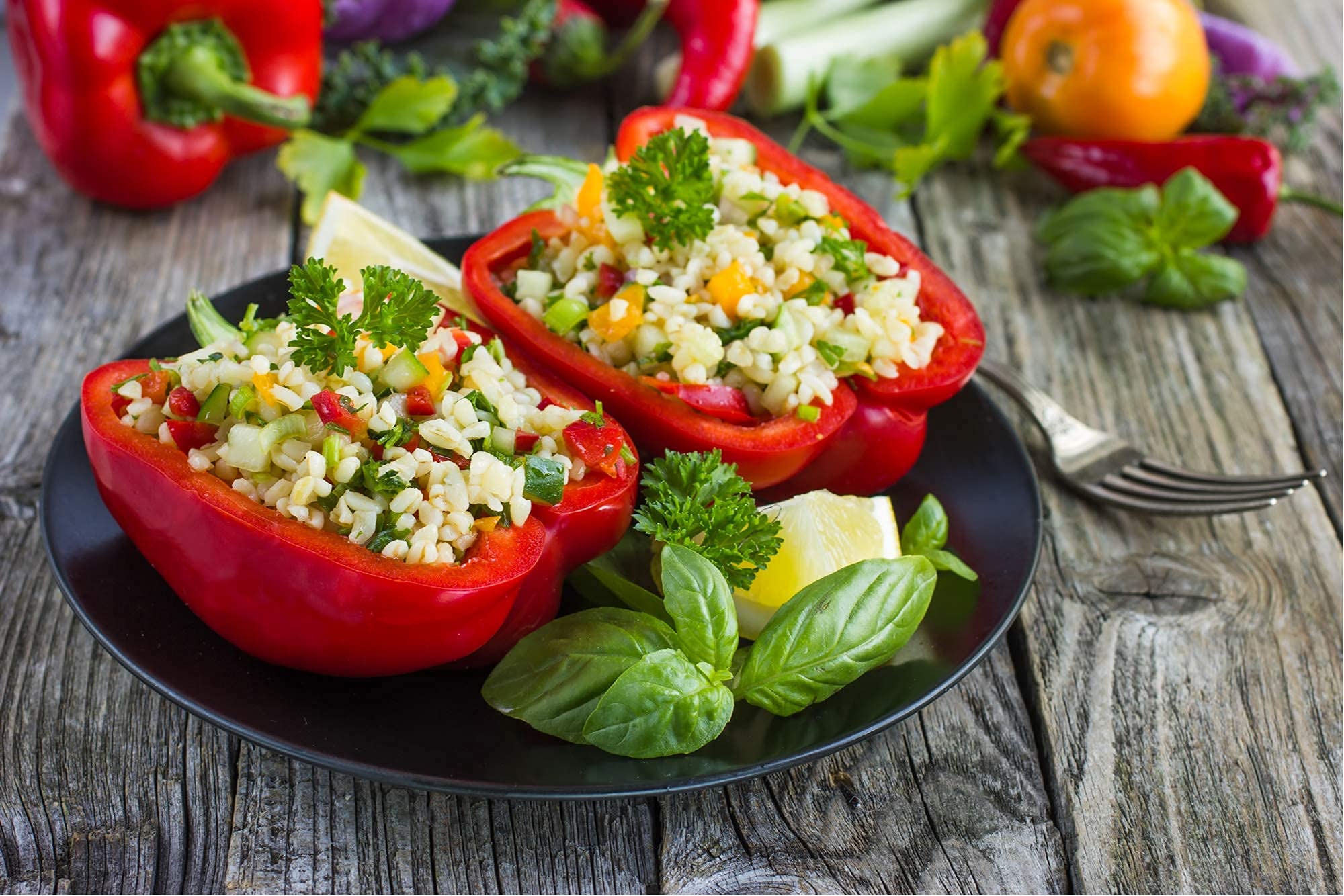 Red Bell Pepper Seeds California Wonder 50 Seeds Capsicum Annuum Grow Your Own Vegetable Ideal for Greenhouse or Garden Growing in Raised Beds Polytunnel Growbag or in Large Pots and Containers — view 7