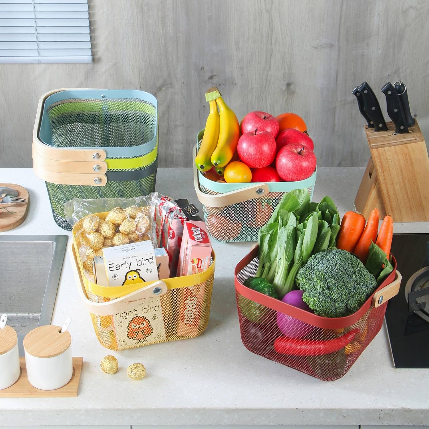 Coloful Metal Mesh Wire Basket with Foldable Wooden Handle,Bin Garden Fruit Vegetable Storage Hanging Harvest Holder for Kitchen Bathroom Picnic (White, Cuboid & Cube)