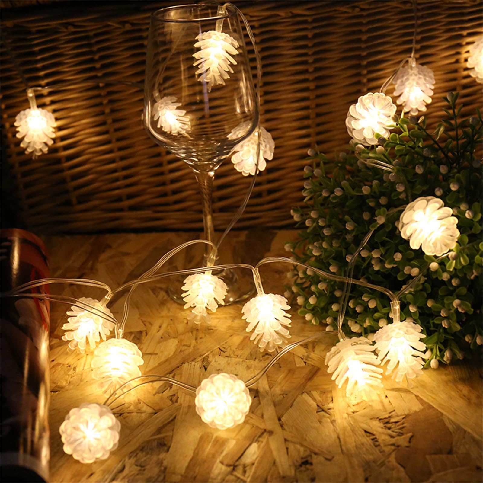 Mateju Catena Luminosa Esterno Solare, Catena Luci Esterno LED Energia Solare Impermeabile con 8 Modalità per Balcone Gazebo Terrazzo Patio Festa (Pigna bianco caldo,32M/300LED)