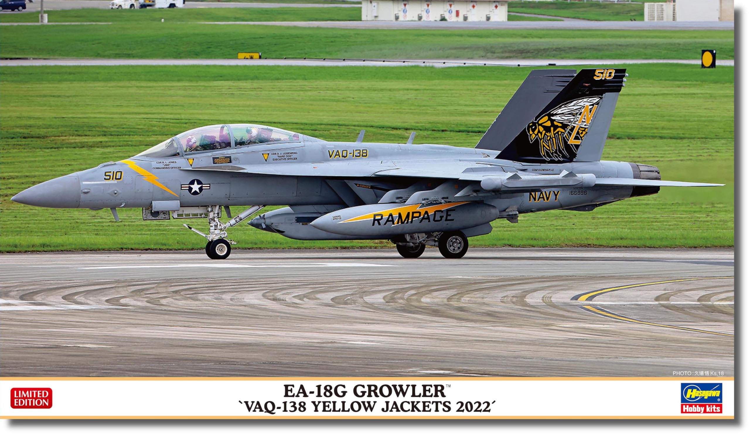 Hasegawa 02461 Boeing - EA-18G Growler VAQ-138 Yellow Jackets Military Airplane