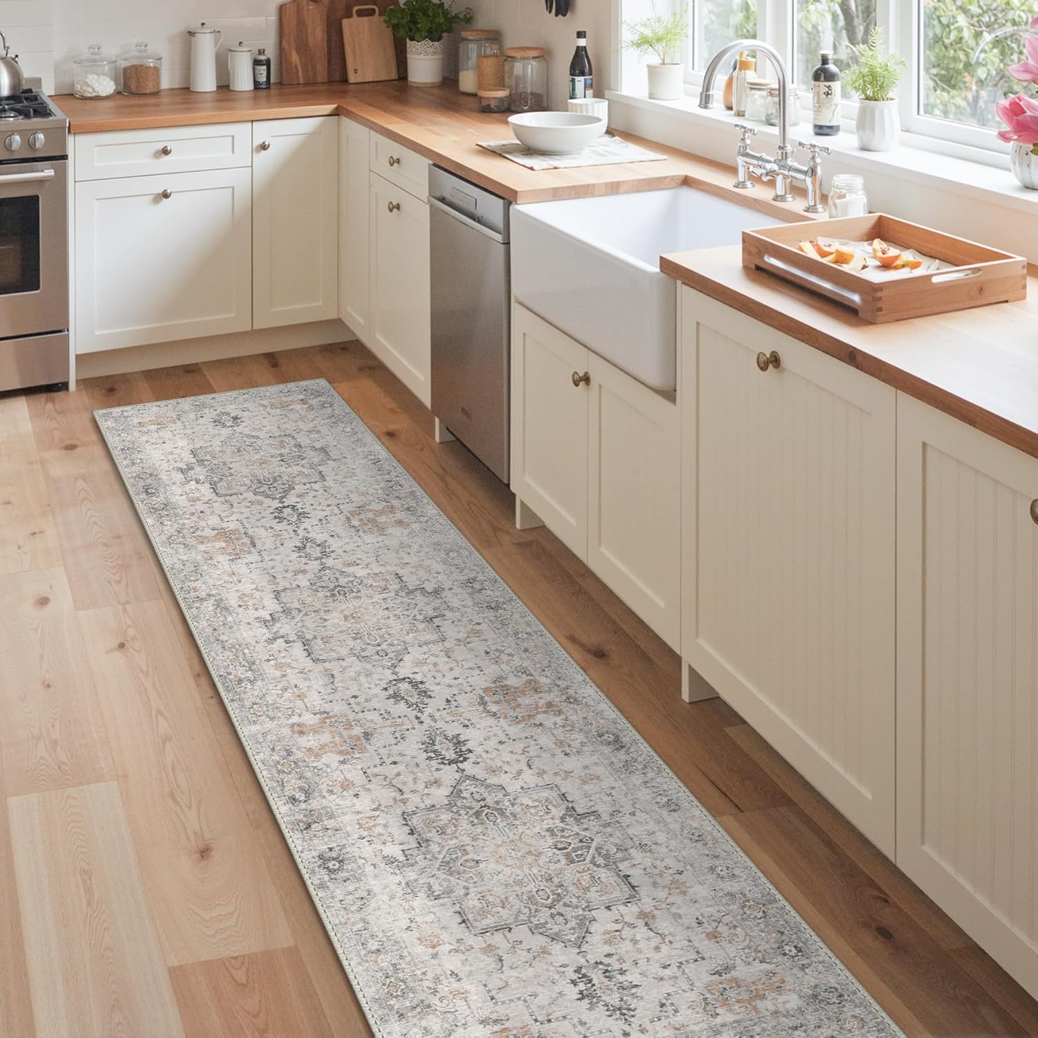 genimo 2'6''x7 runner rug non slip, machine washable hallway runners, low plie & thin vintage rug for hallway, kitchen, laundry, entryway, bedroom & living room, light taupe brown taupe 2'6'' x 7' (rectangular)