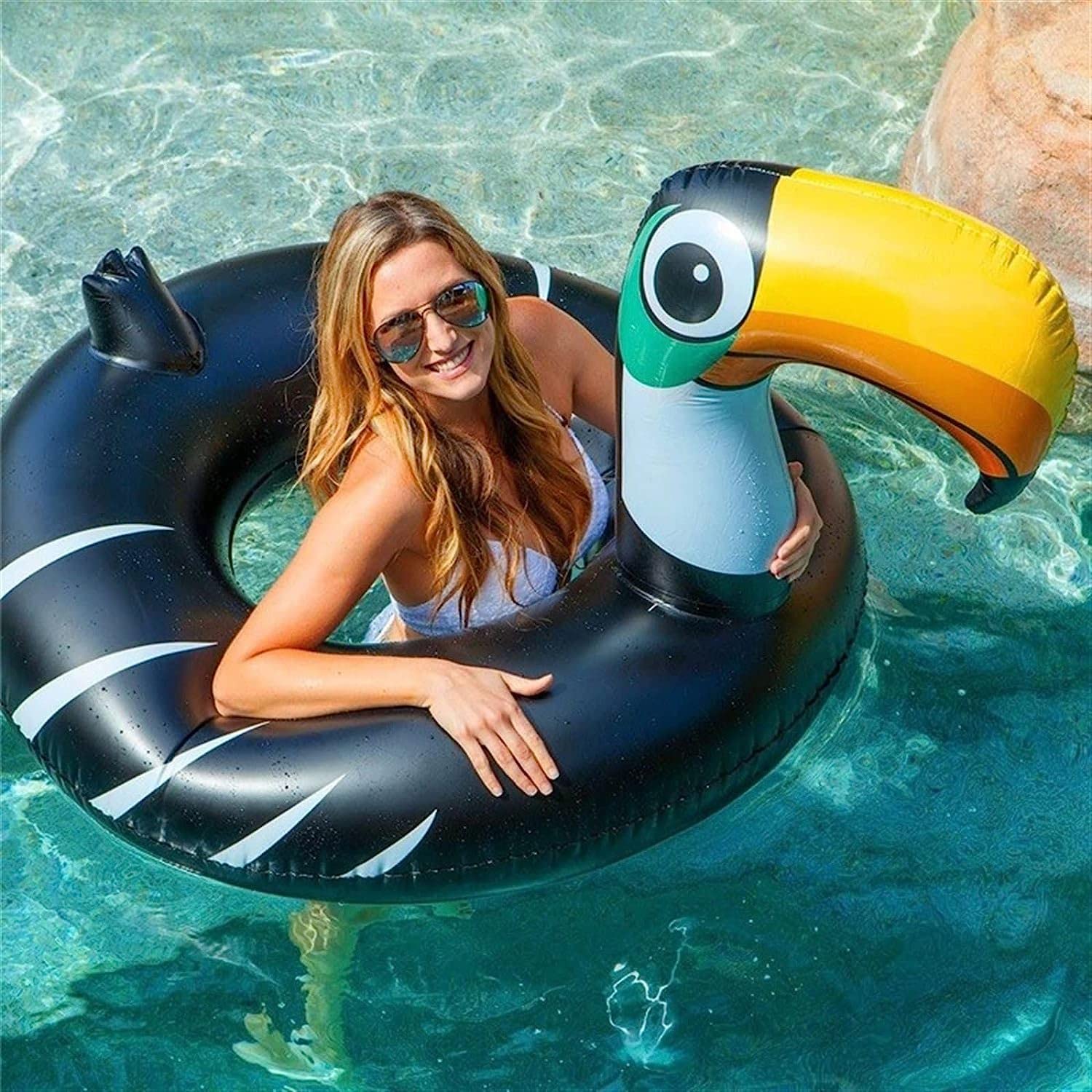 ZUMAHA Anillo de natación en Forma de tucanes, colchón de Aire Inflable Negro, salón de balsa Flotante Inflable para Piscina para Adultos, Decoraciones de Tubo de natación Flotador Inflable