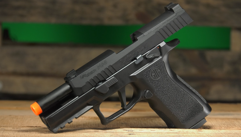 Amazon.com : Sig Sauer Proforce P320 XCarry Semi-Auto Green Gas