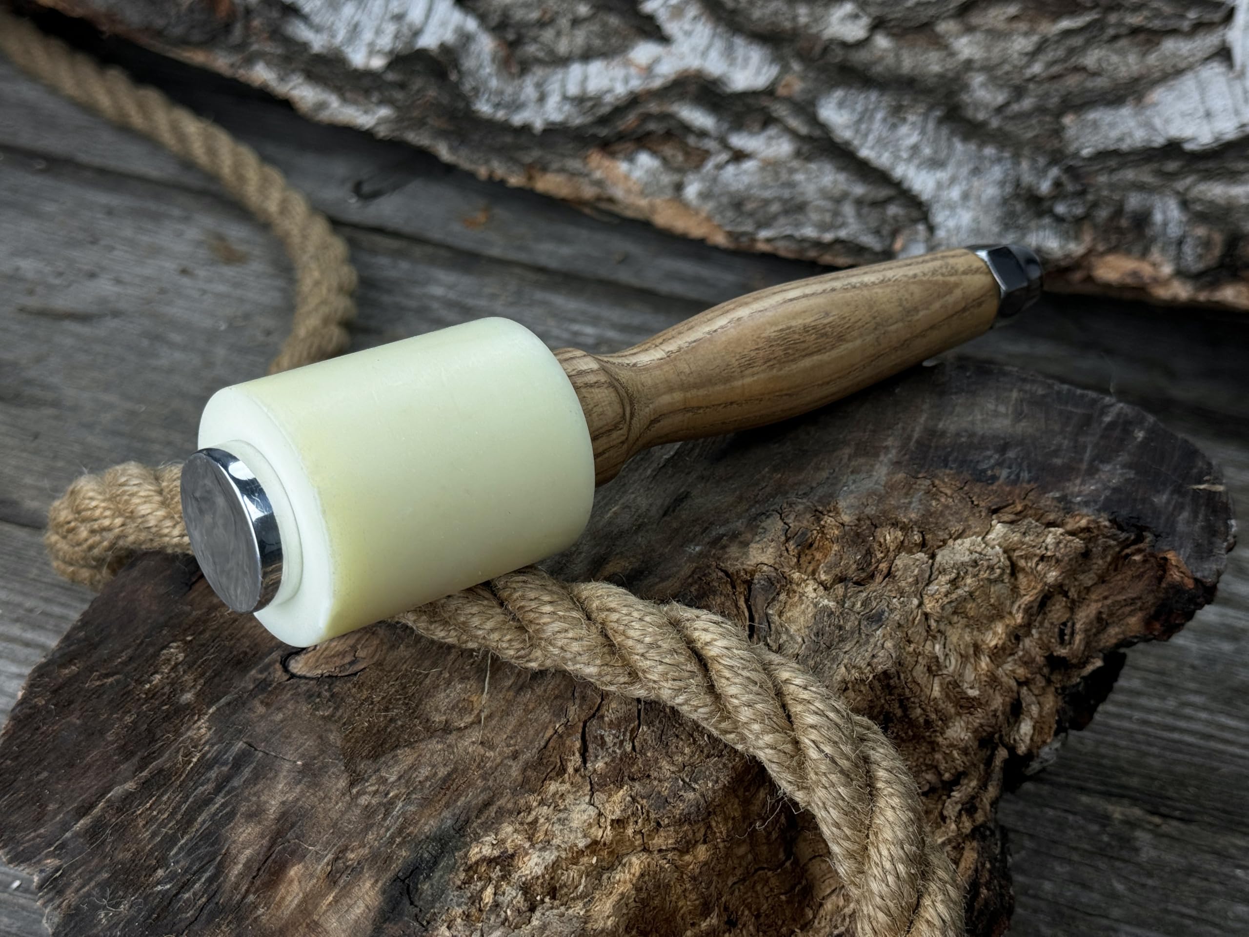 Sharky Handgefertigter Schlägel mit Nylonkopf, 21,5 cm (8,46 Zoll)