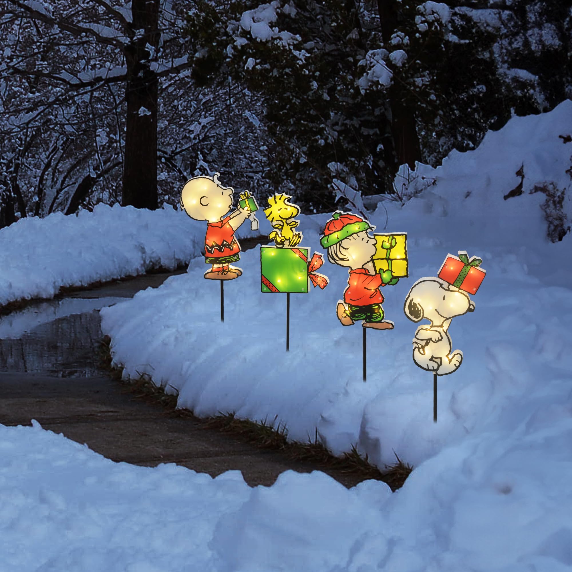 Amazon.com: 26iIN 4 Piece Peanuts Lighted Pathway Colorful Outdoor