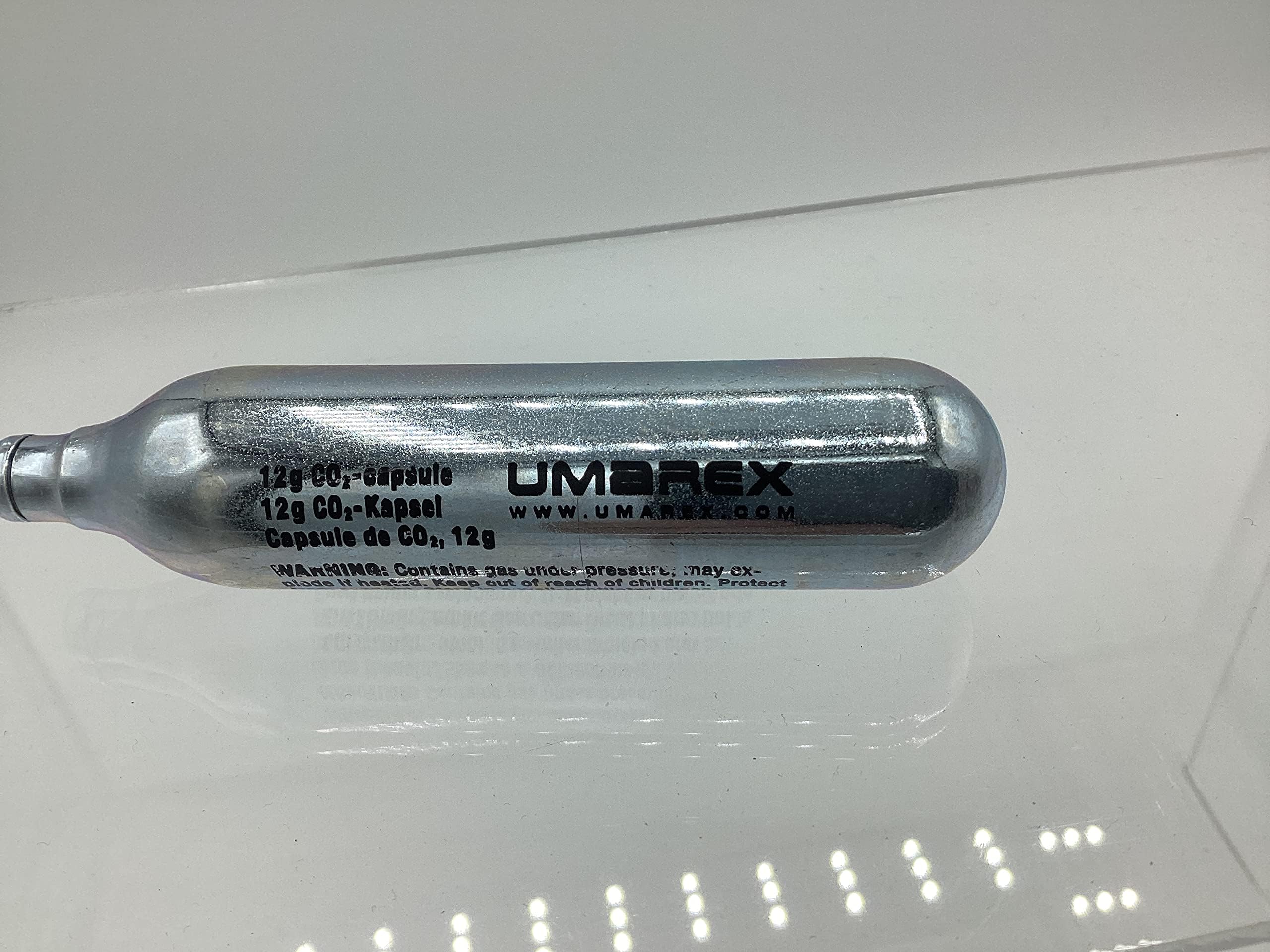 iHunter Steel 4.5mm BBs and CO2 ***BIG*** Value Package (16xCO2plus 1500BB’S). L287
