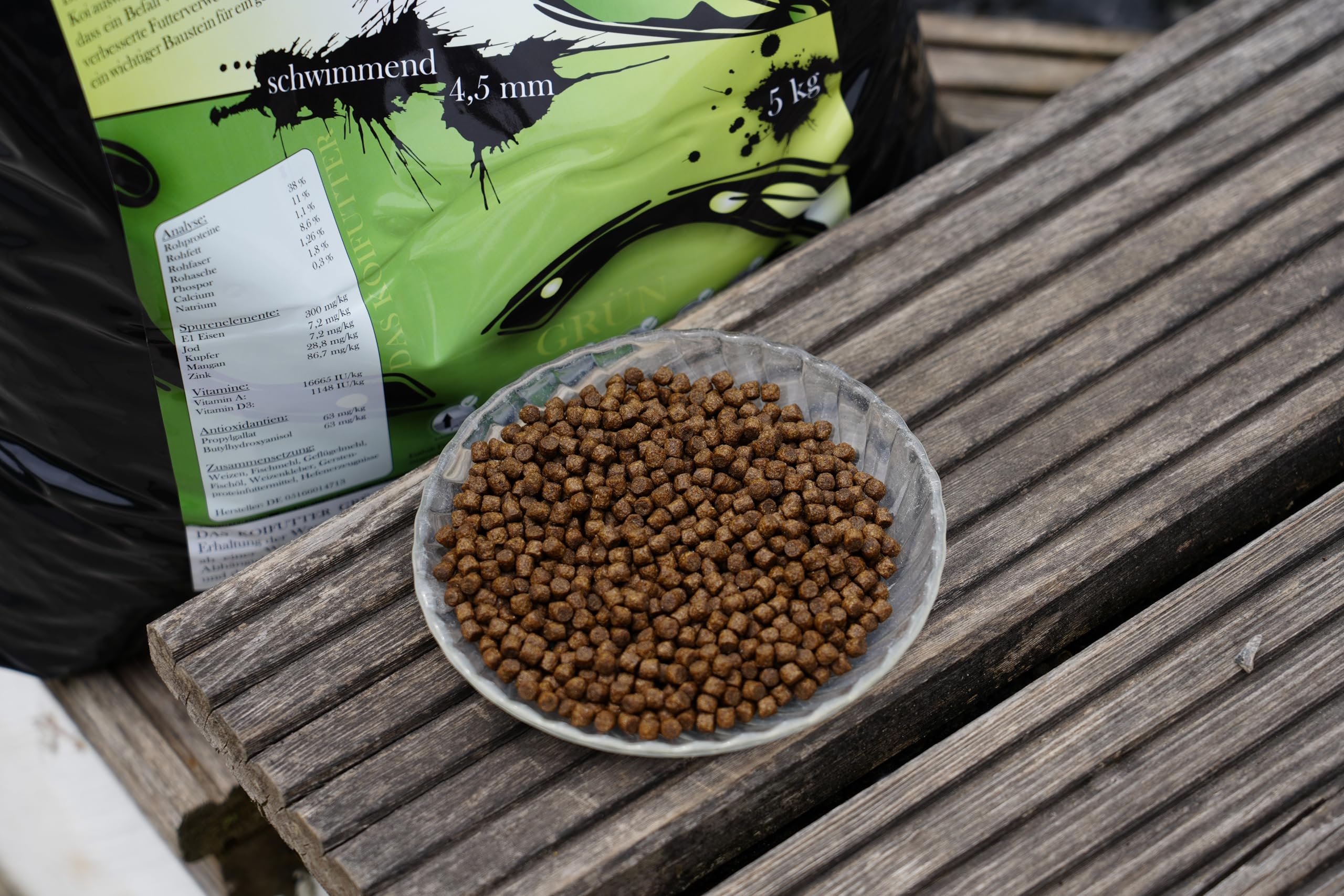 DAS KOIFUTTER GRÜN | 5 KG | gesundes Wachstum und hohe Vitalität | schwimmend für Koi und Goldfische (5 KG)