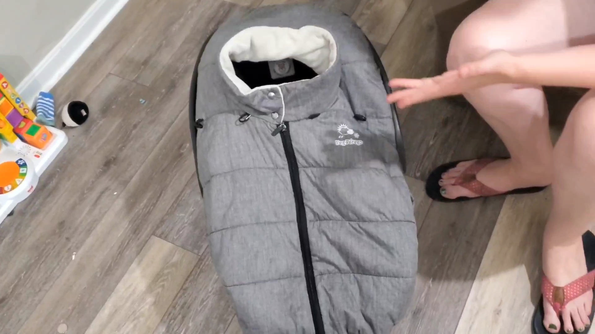 Watch Loving This Peg Perego Primo Viaggio Igloo Cover