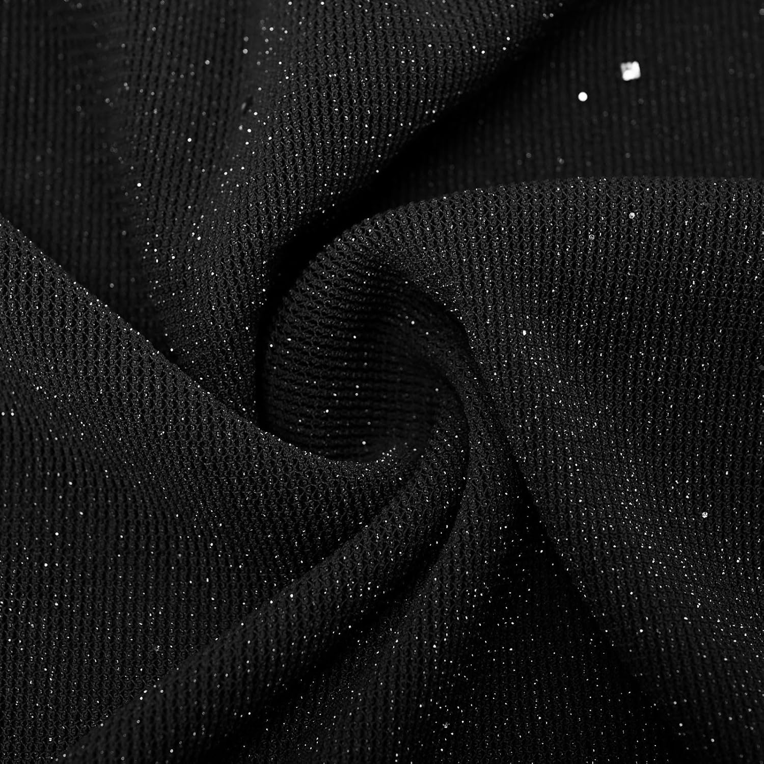 Elegante Glitzeroberteile für Damen: Das perfekte Fest-Outfit!