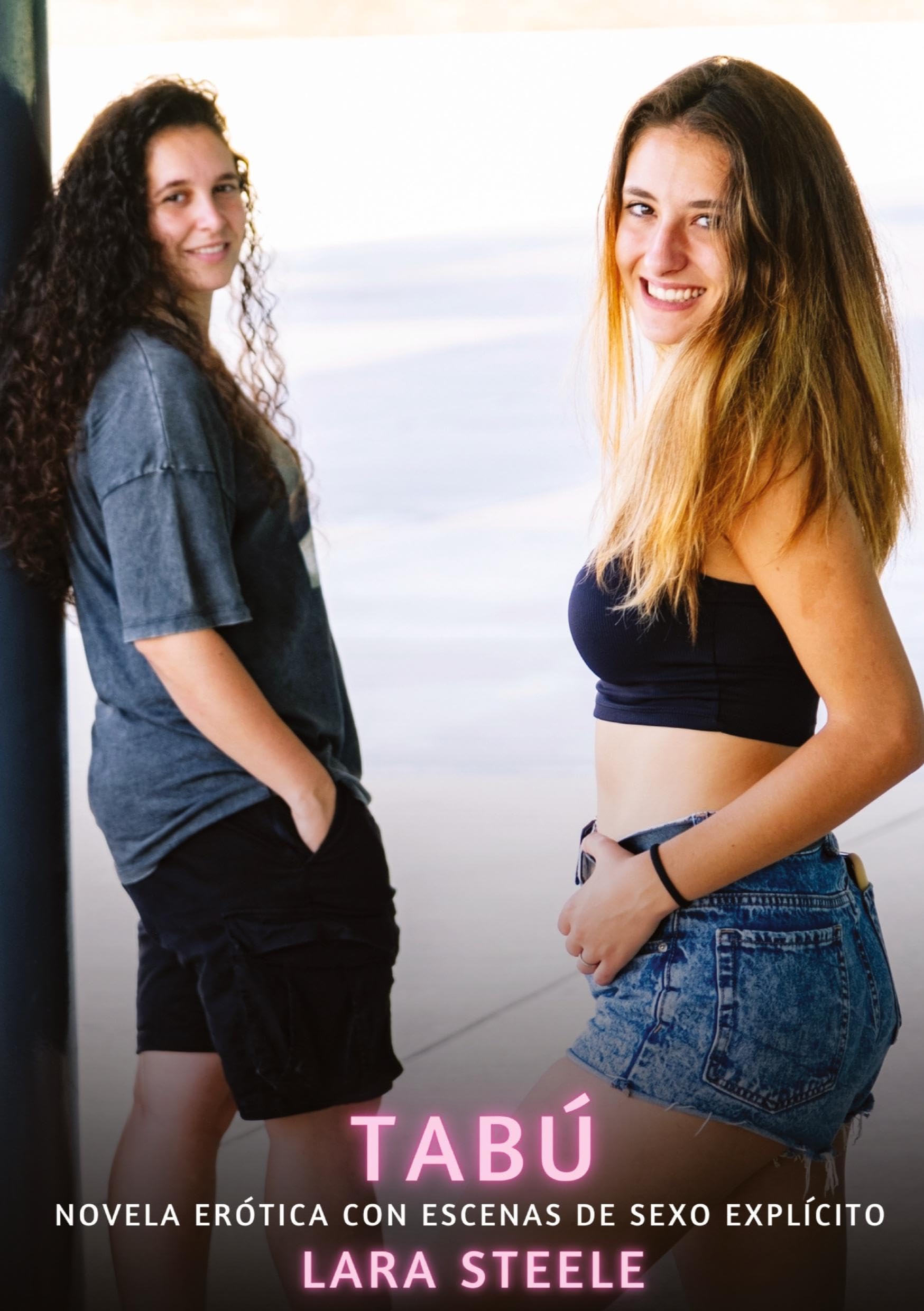 Tabú: Novela Erótica con Escenas de Sexo Explícito para Adultos