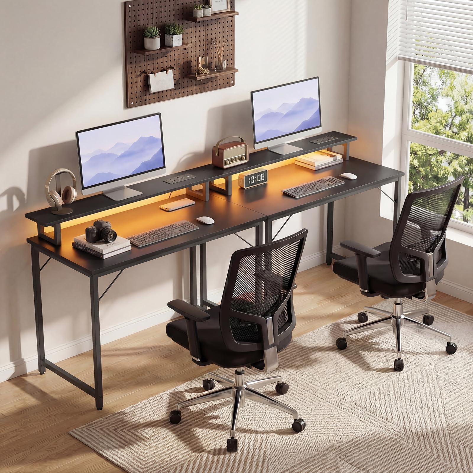 iSunirm Scrivania per computer con strisce elettriche, scrivania da gioco con luci LED, scrivania da lavoro per casa e ufficio con ripiano per monitor, nera