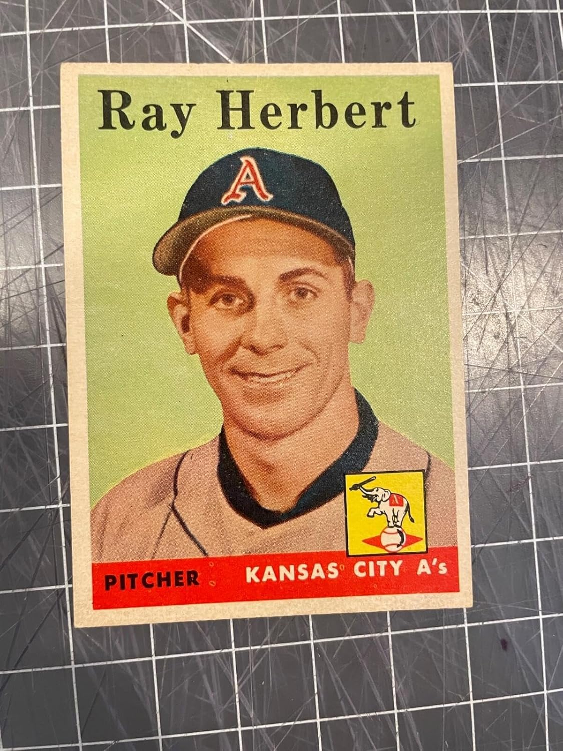1958 Topps #379 Ray Herbert Kansas City Athletics Baseball Card Nm - Slabbed Baseball Cards